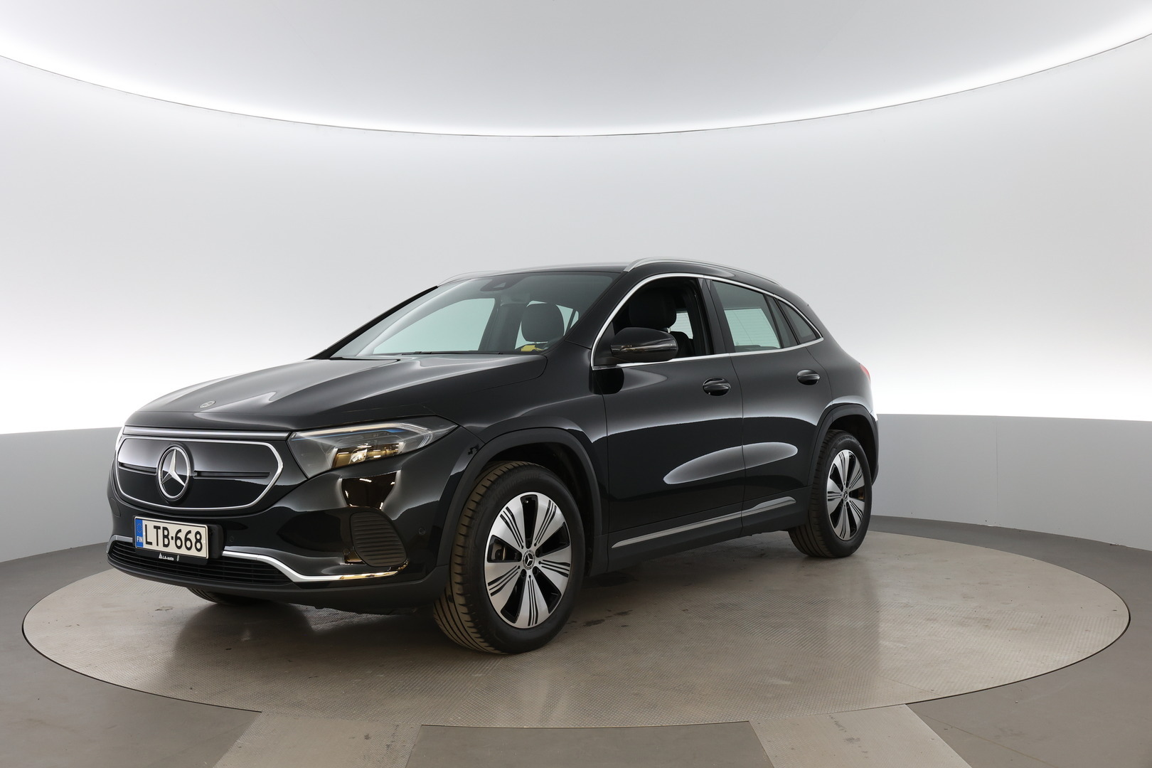 Mercedes-Benz Eqa